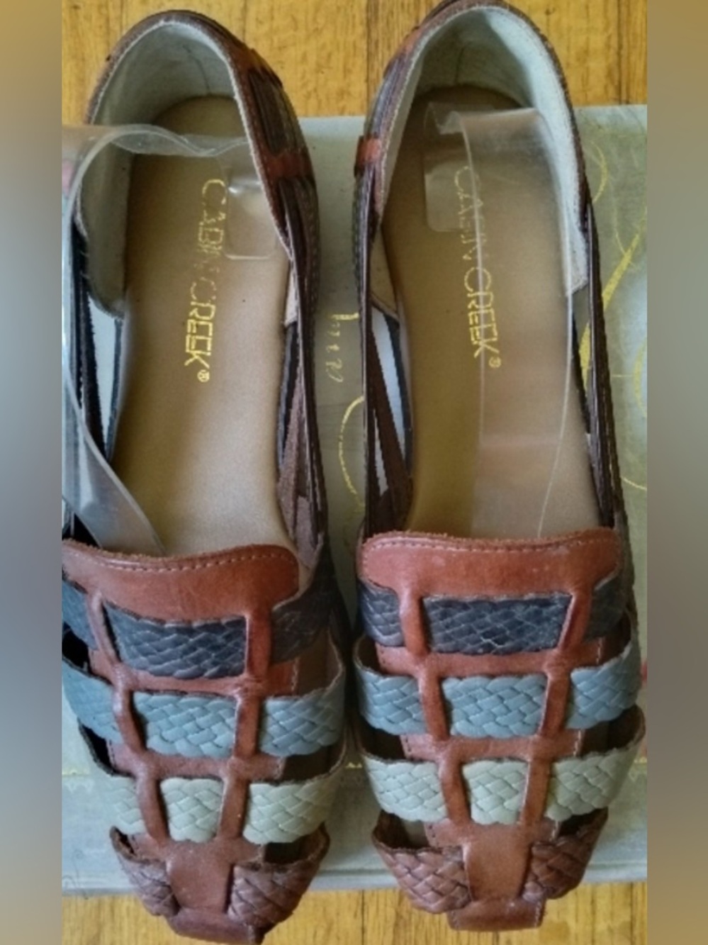Cabin Creek flat leather loafers with multicolored woven straps-women